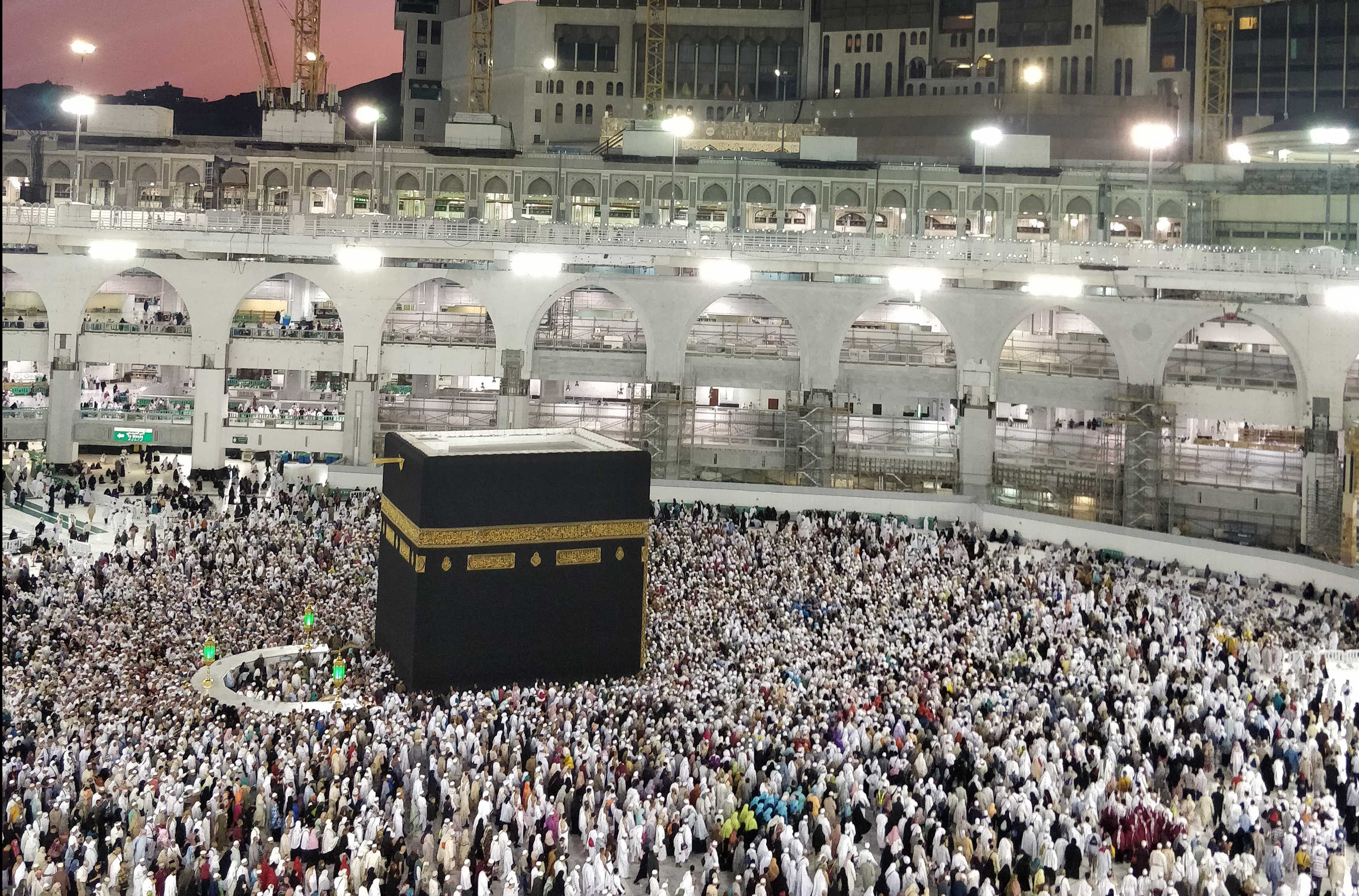 What Is Umrah ? / उमरा क्या है ?