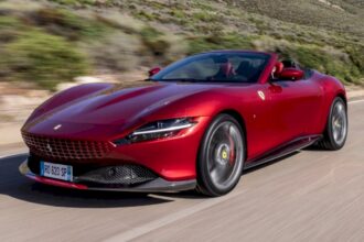 ferrari-roma-a-stunning-blend-of-elegance-and-power-on-four-wheels